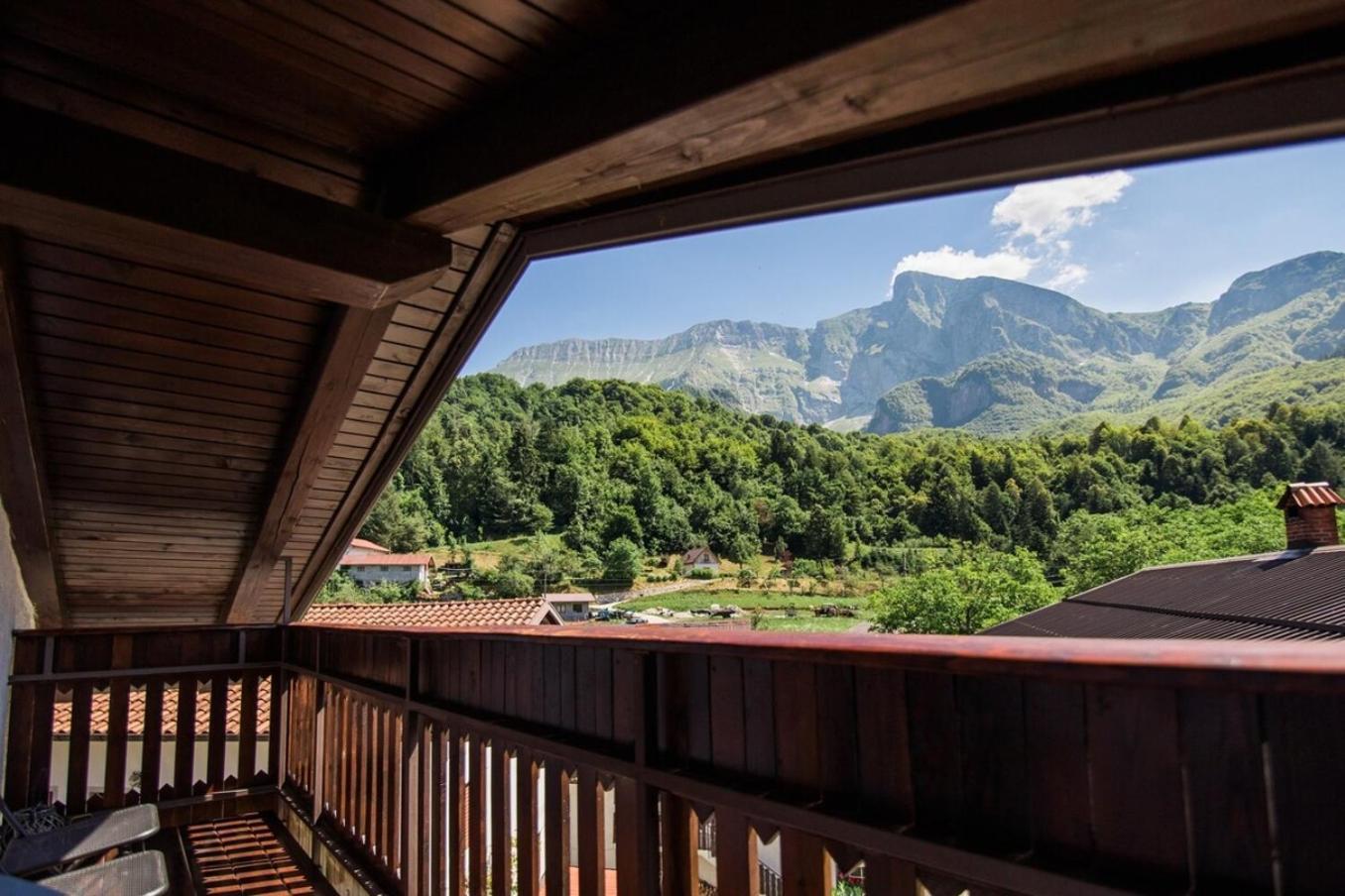 Apartma Luna With Mountain View Kobarid Dış mekan fotoğraf